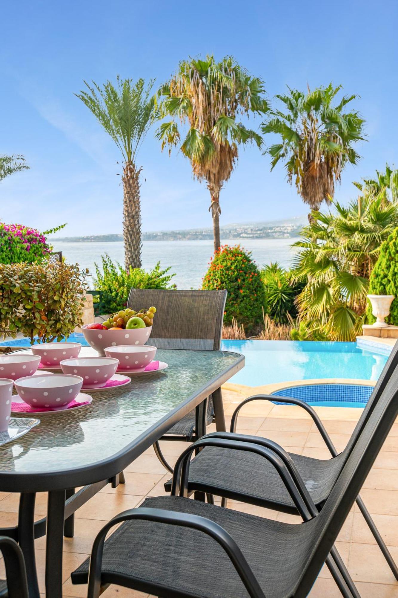 Beach Front Villa Mer Blu By Ezoria Villas Coral Bay Ngoại thất bức ảnh